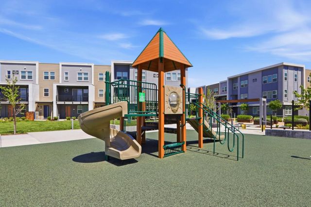 6709 Magnetic Loop, San Jose, CA 95119