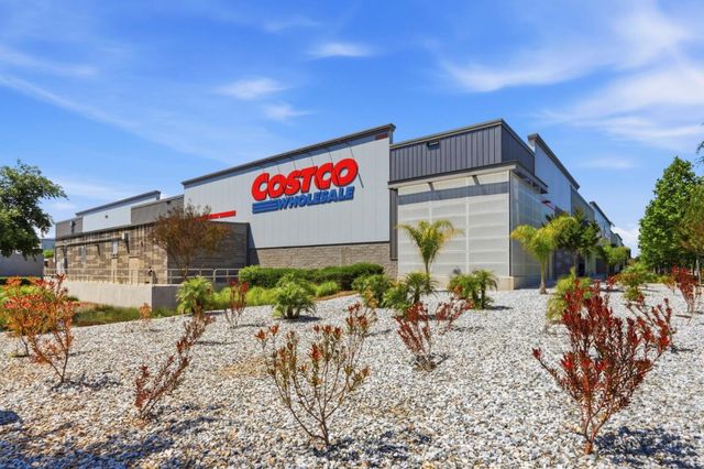 6709 Magnetic Loop, San Jose, CA 95119