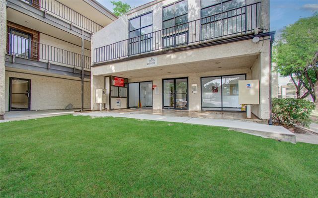 3015 Walnut Bend Lane 24, Houston, TX 77042