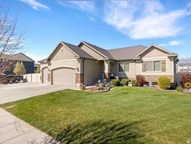 7787 N SECRETARIAT RD, Eagle Mountain, UT 84005