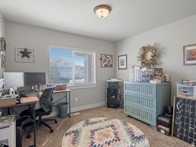 7787 N SECRETARIAT RD, Eagle Mountain, UT 84005
