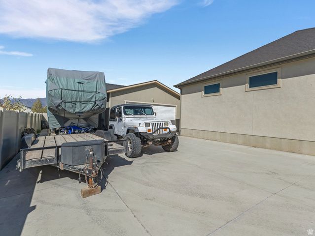 7787 N SECRETARIAT RD, Eagle Mountain, UT 84005