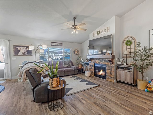7787 N SECRETARIAT RD, Eagle Mountain, UT 84005