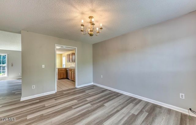 183 Royal Oaks Drive, Jonesborough, TN 37659