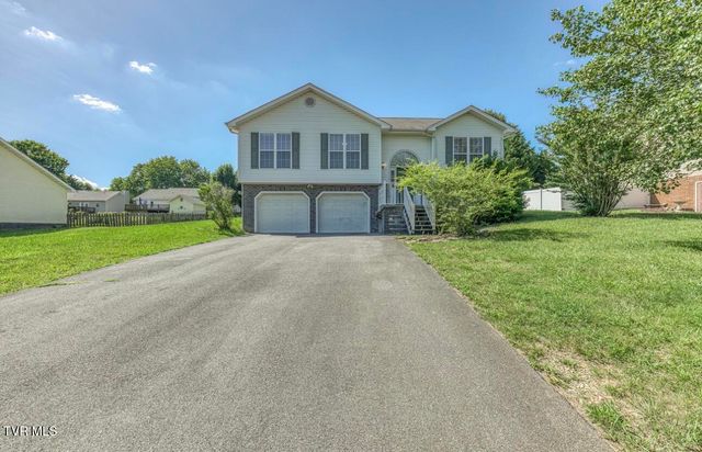 183 Royal Oaks Drive, Jonesborough, TN 37659