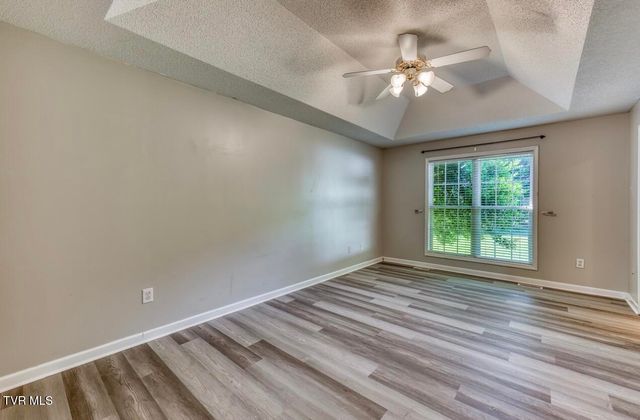 183 Royal Oaks Drive, Jonesborough, TN 37659