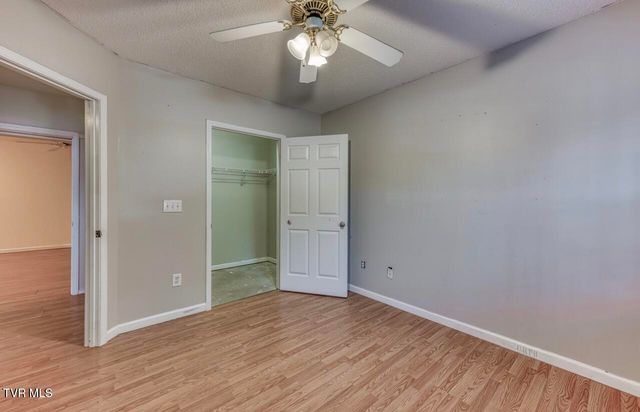 183 Royal Oaks Drive, Jonesborough, TN 37659