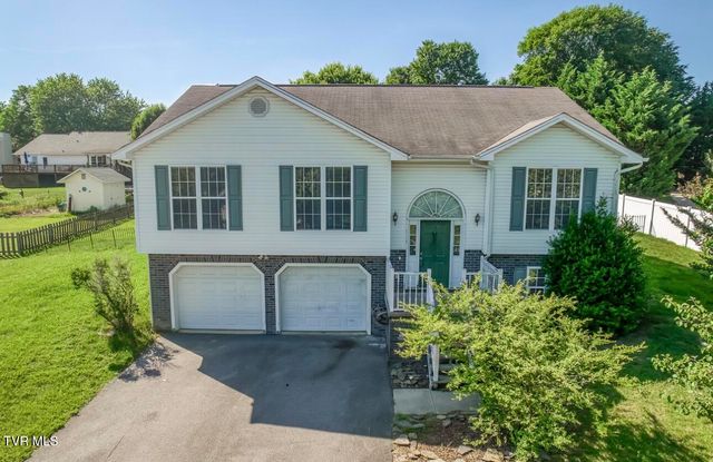 183 Royal Oaks Drive, Jonesborough, TN 37659