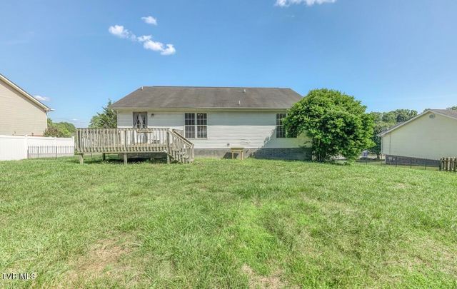 183 Royal Oaks Drive, Jonesborough, TN 37659