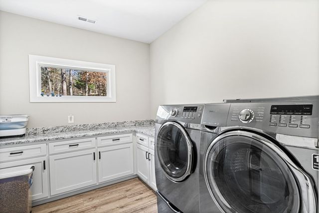 193 Mountain Harbour Drive, Hayesville, NC 28904