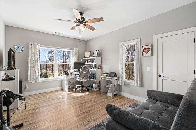 193 Mountain Harbour Drive, Hayesville, NC 28904