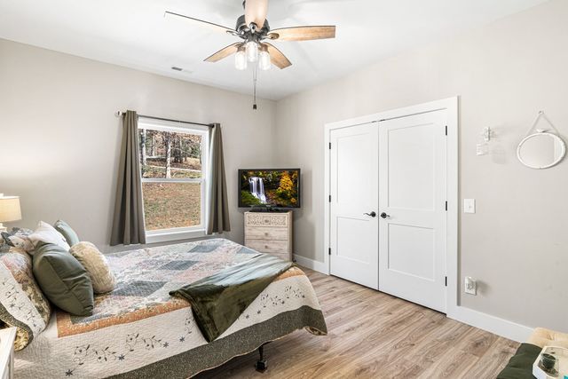 193 Mountain Harbour Drive, Hayesville, NC 28904