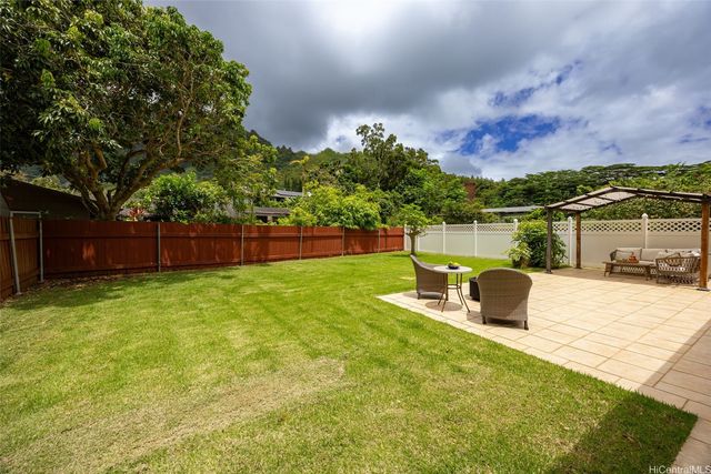 47-544 Melekula Road A, Kaneohe, HI 96744