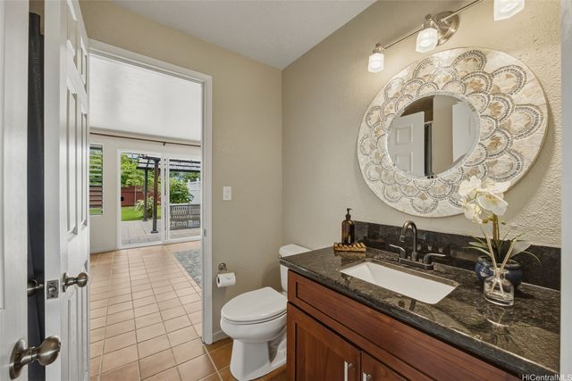 47-544 Melekula Road A, Kaneohe, HI 96744