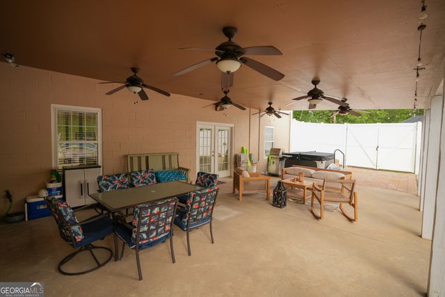1615 James Wilson Drive, Vidalia, GA 30474