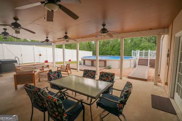 1615 James Wilson Drive, Vidalia, GA 30474
