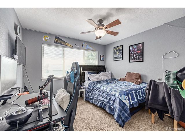 24248 E Roxbury Cir, Aurora, CO 80016