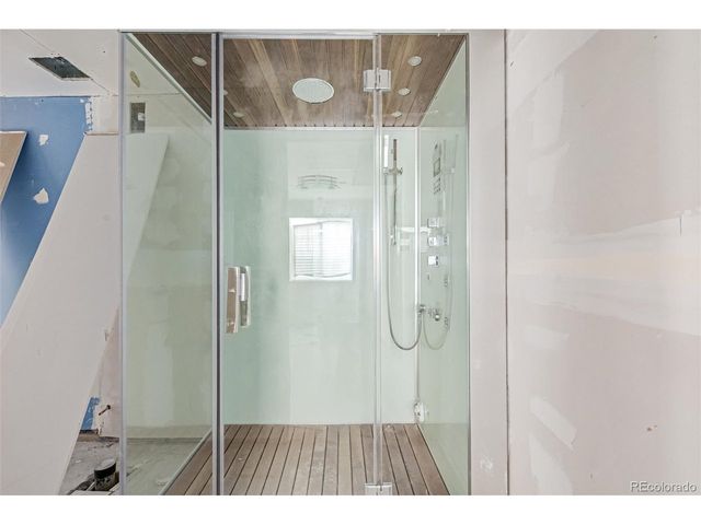 24248 E Roxbury Cir, Aurora, CO 80016