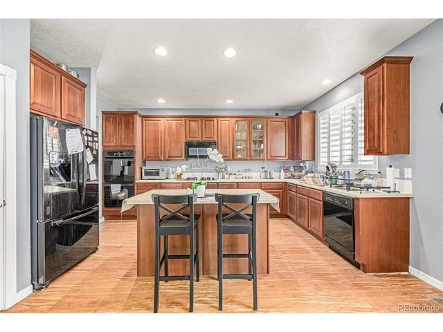 24248 E Roxbury Cir, Aurora, CO 80016