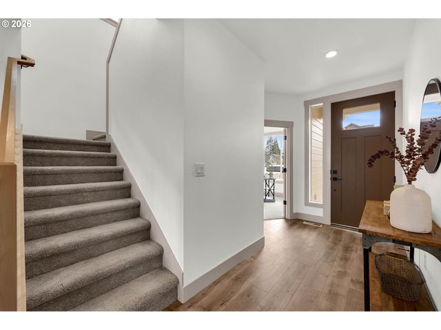 818 Se 35TH St, Battle Ground, WA 98604