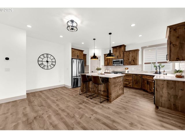 818 Se 35TH St, Battle Ground, WA 98604