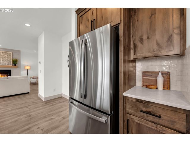 818 Se 35TH St, Battle Ground, WA 98604