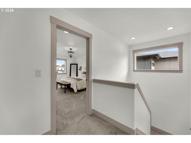 818 Se 35TH St, Battle Ground, WA 98604