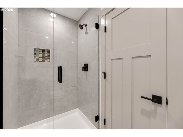 818 Se 35TH St, Battle Ground, WA 98604