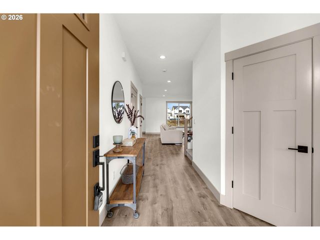 818 Se 35TH St, Battle Ground, WA 98604