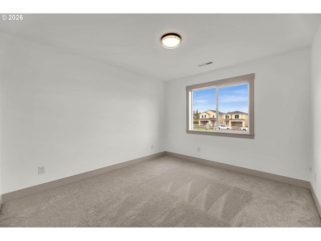 818 Se 35TH St, Battle Ground, WA 98604