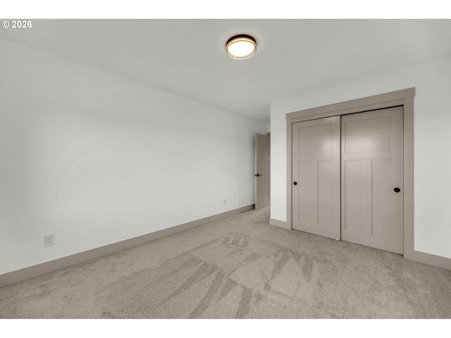 818 Se 35TH St, Battle Ground, WA 98604