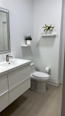 13128 SW 42nd Street 14204, Miramar, FL 33027