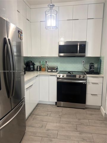 13128 SW 42nd Street 14204, Miramar, FL 33027