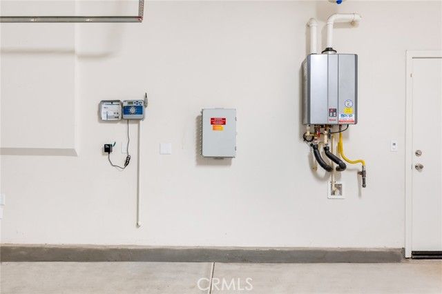 20046 Red Rock Avenue, Riverside, CA 92507