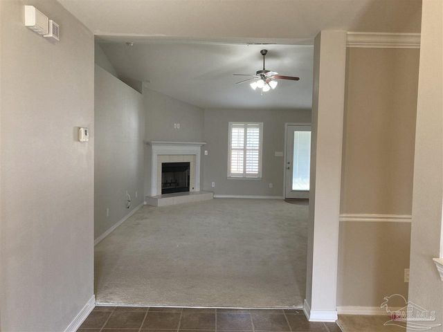 8770 Kennedy Dr, Pensacola, FL 32506