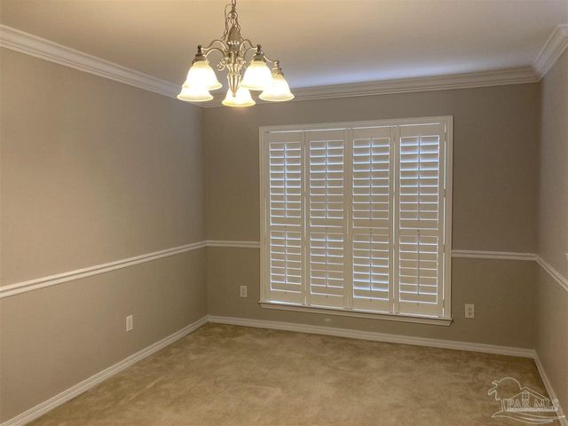 8770 Kennedy Dr, Pensacola, FL 32506