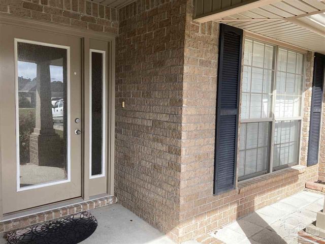 8770 Kennedy Dr, Pensacola, FL 32506