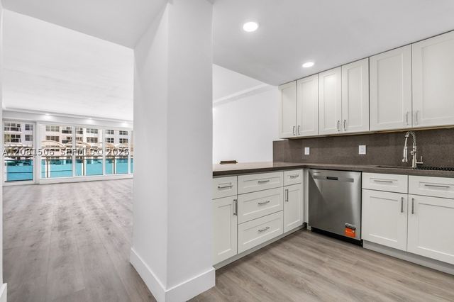 3430 Galt Ocean Dr 305, Fort Lauderdale, FL 33308
