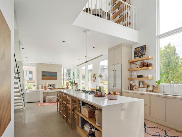 901 N Francis Avenue, Oklahoma City, OK 73106