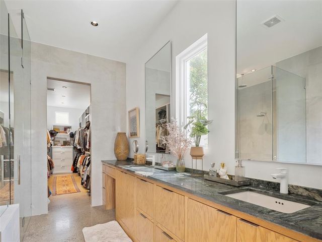 901 N Francis Avenue, Oklahoma City, OK 73106