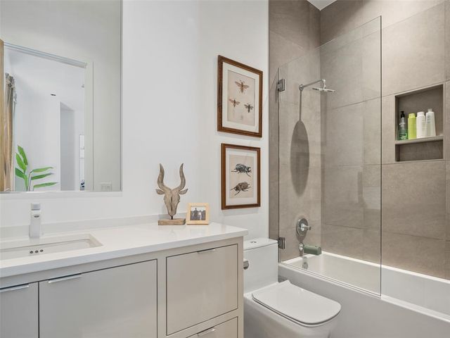 901 N Francis Avenue, Oklahoma City, OK 73106