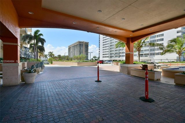 2080 S Ocean Dr 1711, Hallandale Beach, FL 33009