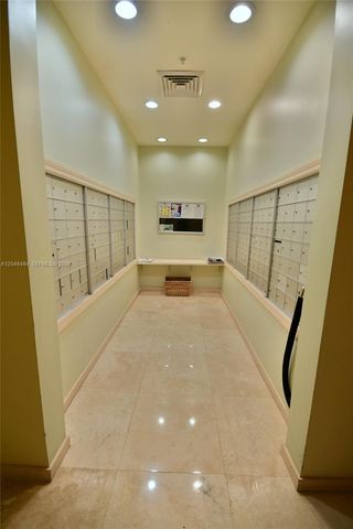 2080 S Ocean Dr 1711, Hallandale Beach, FL 33009