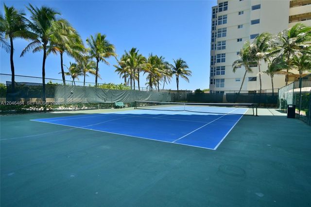 2080 S Ocean Dr 1711, Hallandale Beach, FL 33009