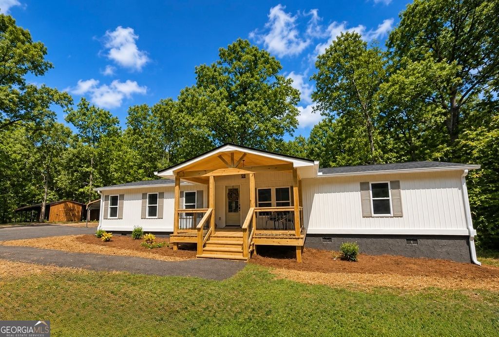 805 Alabama Road, Meansville, GA 30256