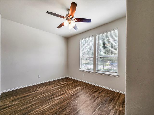 4229 Amber Ruse Drive, Conroe, TX 77304
