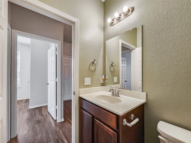4229 Amber Ruse Drive, Conroe, TX 77304