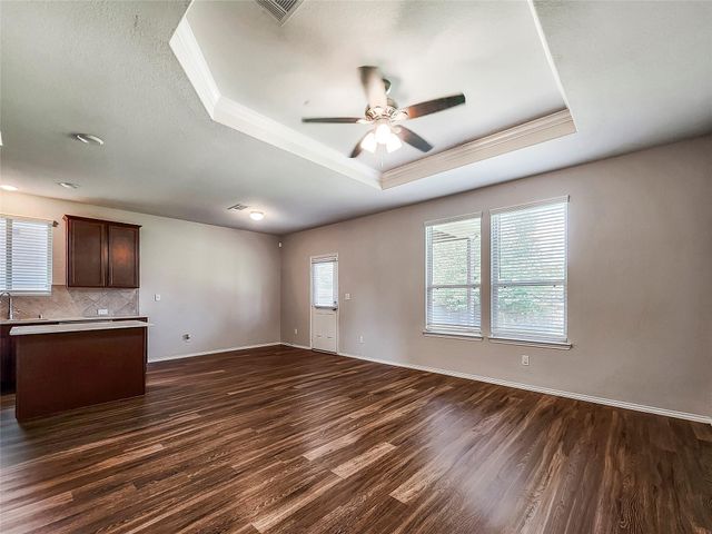 4229 Amber Ruse Drive, Conroe, TX 77304