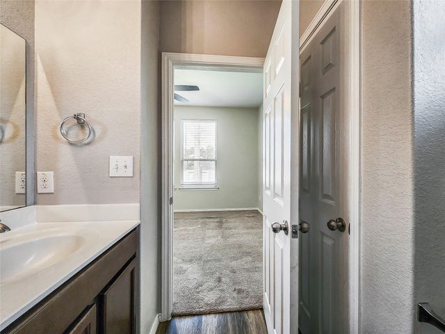4229 Amber Ruse Drive, Conroe, TX 77304