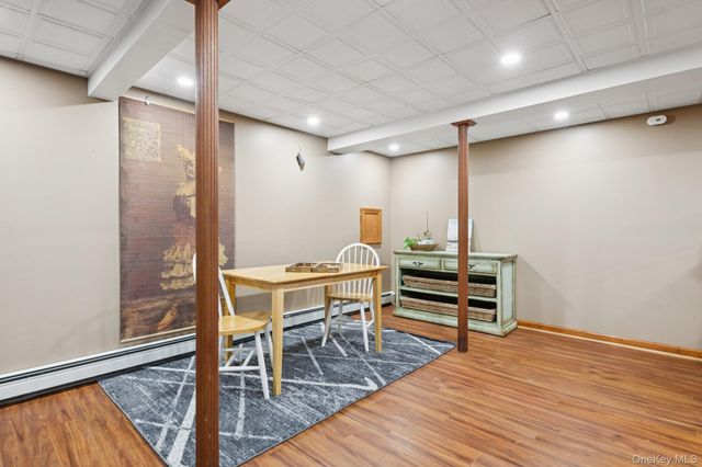 24 Cherry Place, Huntington, NY 11743